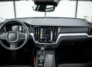 Volvo V60 2.0 T4 Momentum Pro